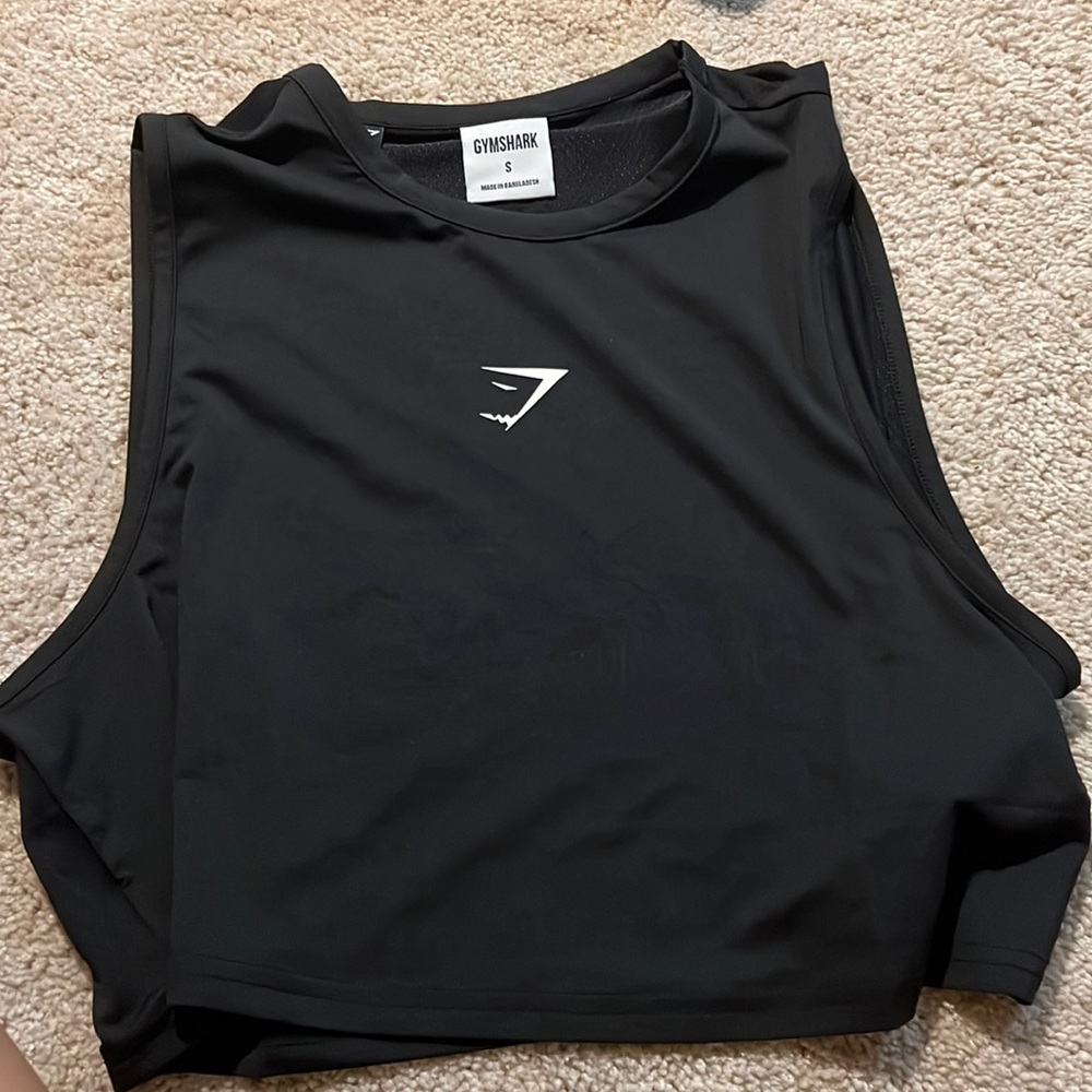 Gymshark cropped airy workout tank